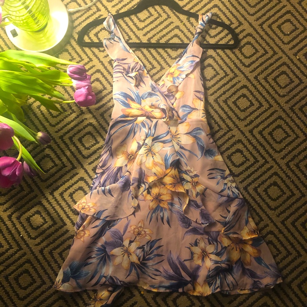 Beautiful floral dress 🌸💐